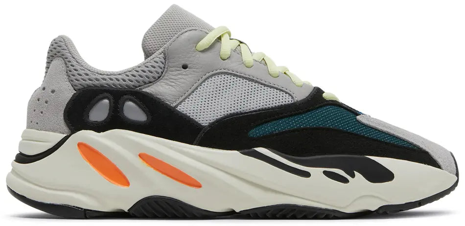 Yeezy 700 - Wave Runner