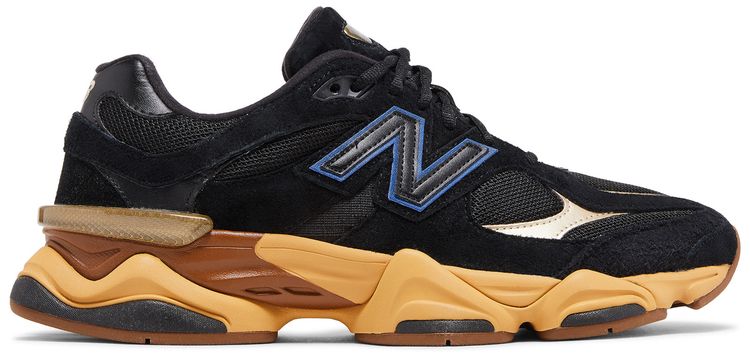 9060 - Black Royal Gum