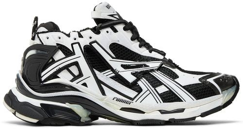 Runner - Black White