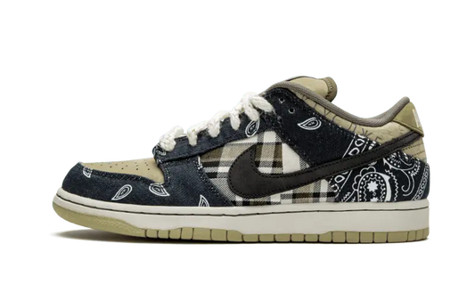 SB Dunk Low - Travis Scott